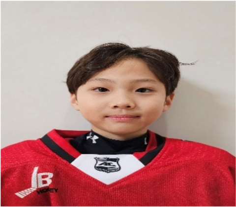 HYUNHO LEE
